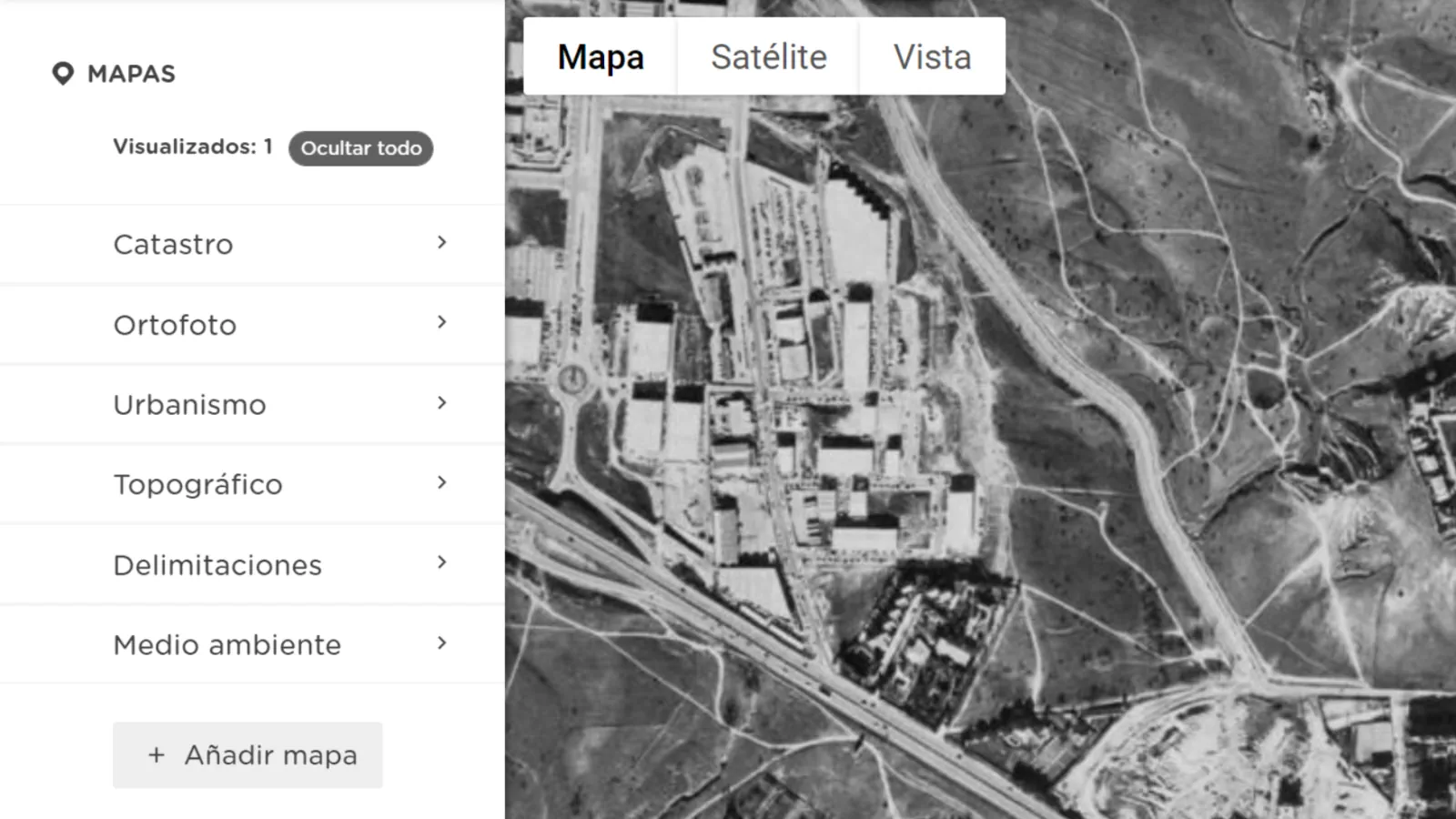 Cadastre, historical orthophotos, topography, urban planning and environment.